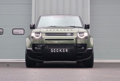 Land Rover Defender 110 BRAND NEW D350 HARD TOP X-DYNAMIC HSE GENUINE REAR SEATS FITTED 