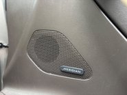 Jaguar F-Pace 2.0 D180 Portfolio SUV 5dr Diesel Auto AWD Euro 6 (s/s) (180 ps) 23