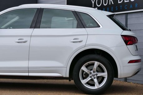 Audi Q5 TFSI QUATTRO SPORT