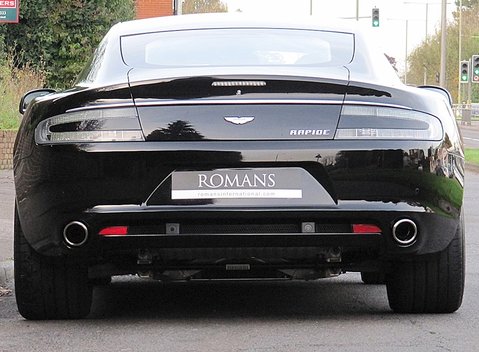 Aston Martin Rapide 5