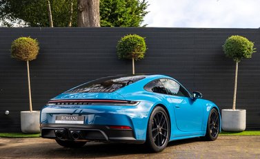 Porsche 911 Carrera 4 GTS (992.2) 4