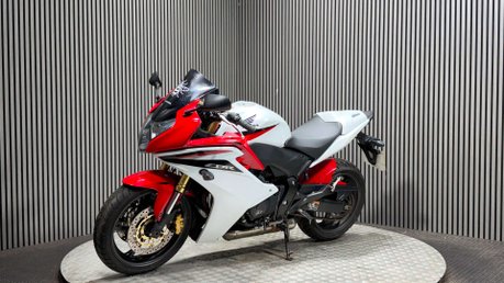 Honda CBR CBR 600 2011 ONLY 11K LONG MOT WARRANTY SUPER SPORT 600CC 10