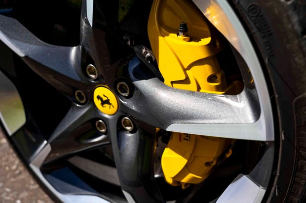 Ferrari Purosangue HUGE SPEC. WARRANTY. HISTORIC PAINT. CARBON INT/EXT PACK. PANO ROOF. 4