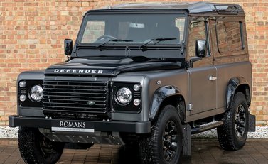 Land Rover Defender 90 Autobiography Edition 6