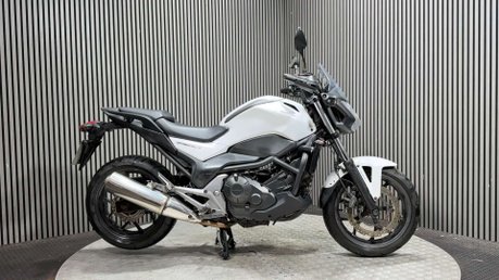 Honda NC750S 2014 GOOD RUNNING COMMUTER PROJECT BIKE 750CC 1