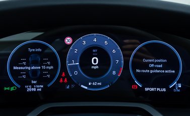 Porsche 911 Carrera (992.2) 21