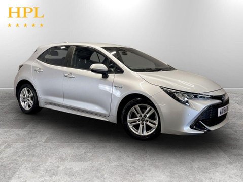 Toyota Corolla 1.8 VVT-h Icon Tech Hatchback 5dr Petrol Hybrid CVT Euro 6 (s/s) (122 ps) 1