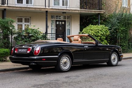 Rolls-Royce Corniche V Convertible 3