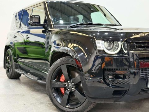 Land Rover Defender 3.0 P400 MHEV X SUV 5dr Petrol Auto 4WD Euro 6 (s/s) (400 ps) 9