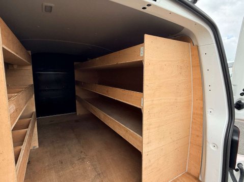 Volkswagen Transporter 2.0 Transporter T30 Highline TDI 20