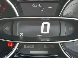 Renault Clio 0.9 Clio Iconic TCe 5dr 22