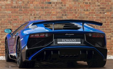 Lamborghini Aventador SV LP 750-4 Coupe 3