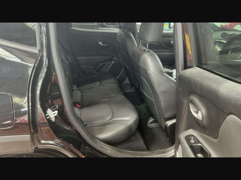 Jeep Renegade 1.3 Renegade S 4XE Automatic 4WD 5dr *NATIONAL DELIVERY* 13