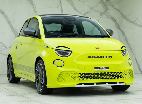 Abarth 500e Scorpionissima 6
