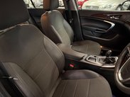 Vauxhall Insignia 2.0 CDTi SE Euro 5 5dr 12