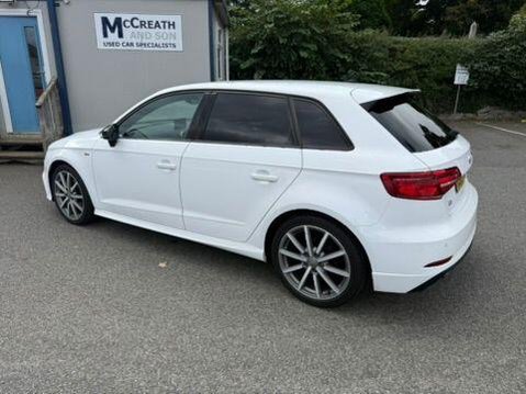 Audi A3 1.0 TFSI 30 Black Edition Sportback Euro 6 (s/s) 5dr 3