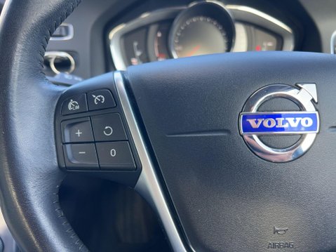 Volvo V60 2.0 D4 Lux Nav Auto Euro 6 (s/s) 5dr 50
