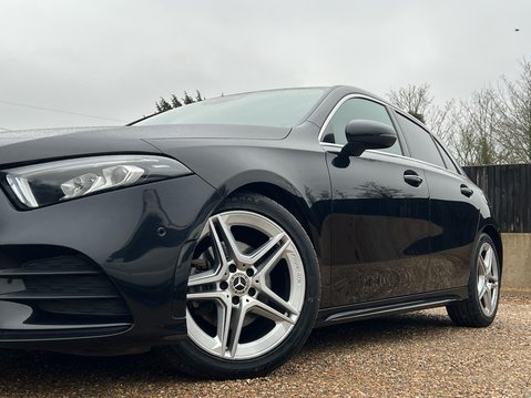 Mercedes-Benz A Class A 200 D AMG LINE PREMIUM 15