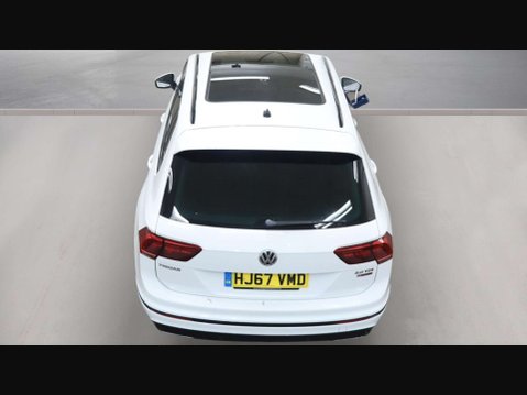Volkswagen Tiguan 2.0 Tiguan R-Line TDI BlueMotion Technology 4Motion Semi-Auto 4WD 5dr 8