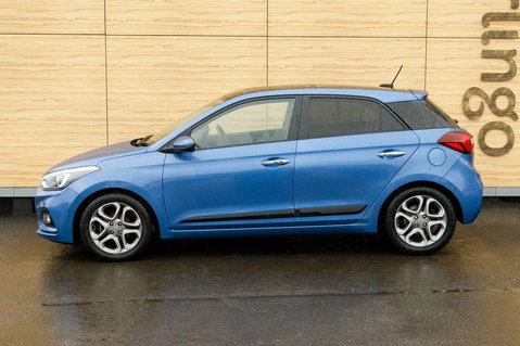 Hyundai i20 MPI PREMIUM SE NAV 13