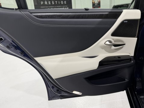 Lexus Es 300H TAKUMI 51