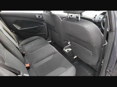Ford Fiesta ZETEC 18