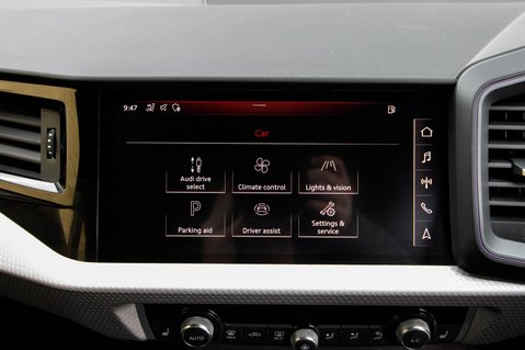 Audi A1 SPORTBACK TFSI S LINE 25