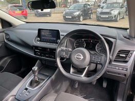Nissan Qashqai 1.3 Qashqai Acenta Premium DiG-T MHEV 5dr 17