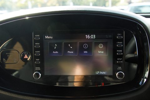 Toyota Aygo X VVT-I EDGE 16