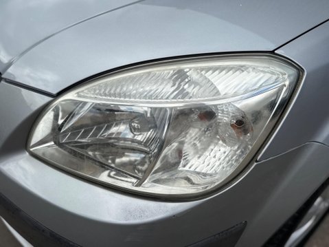 Kia Rio 1.4 LS 5dr 29