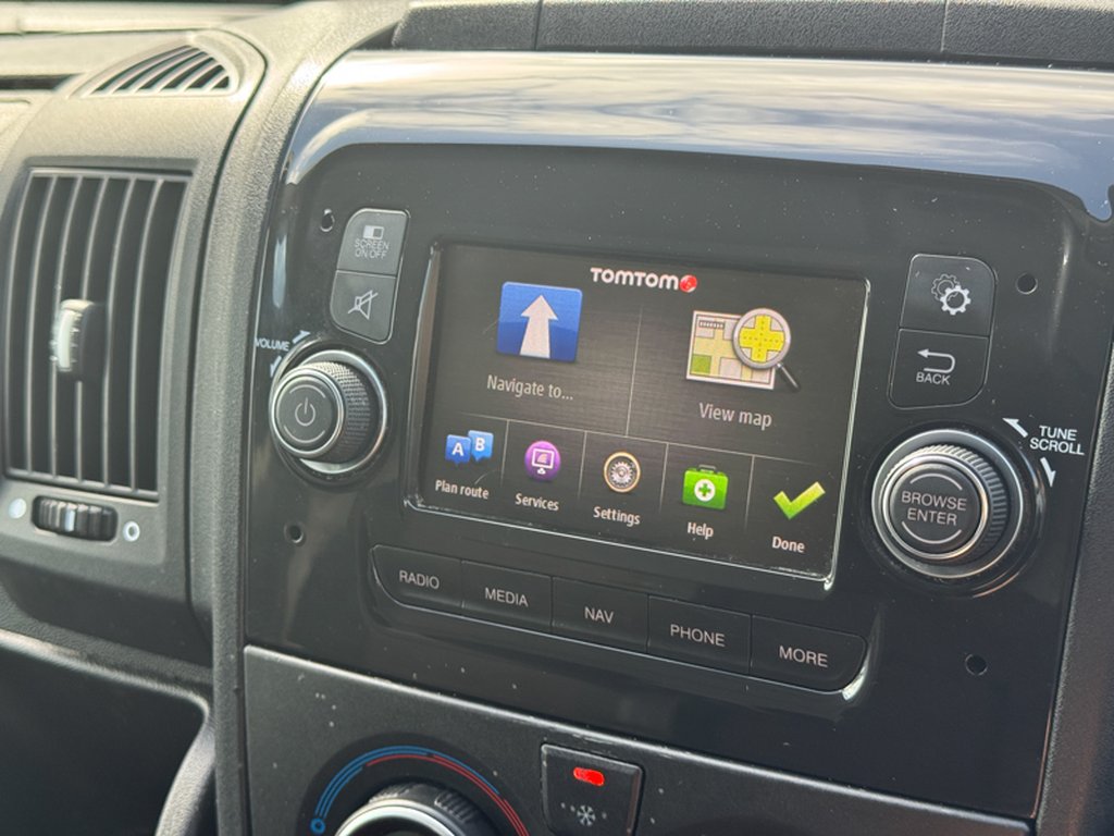 2022 Citroen RelayMWB L2H2 Medium Roof Enterprise 35 Nav Sensors EURO 6 — thumbnail 30 of 50