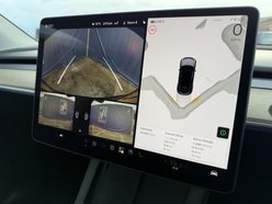 Tesla Model Y (Dual Motor) Long Range SUV 5dr Electric Auto 4WDE (384 bhp) 44