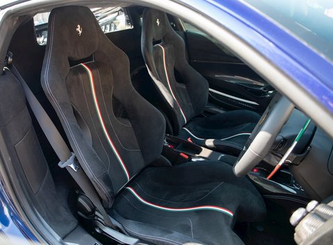 Ferrari 488 Pista 12