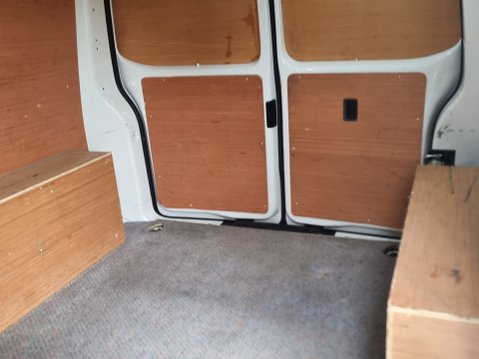 Volkswagen Transporter T28 TDI P/V HIGHLINE 27