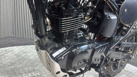 Herald Motor Co Maverick 2019 ONLY 1K SPARES OR REPAIR ENDURO PROJECT BIKE 125CC 12