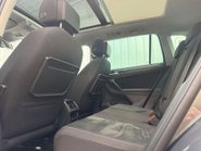Volkswagen Tiguan 2.0 Tiguan SEL TDI 4Motion Semi-Auto 4WD 5dr 68