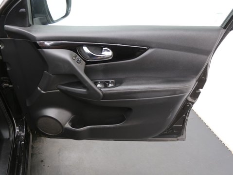 Nissan Qashqai 1.5 dCi N-Connecta DCT Auto Euro 6 (s/s) 5dr 19
