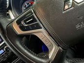 Mitsubishi L200 2.4 L200 Barbarian DI-D 4WD 12