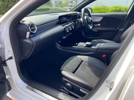Mercedes-Benz A Class 1.3 A180 AMG Line (Premium 2) 7G-DCT Euro 6 (s/s) 5dr 89