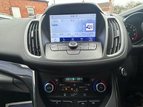 Ford Kuga TITANIUM EDITION 14