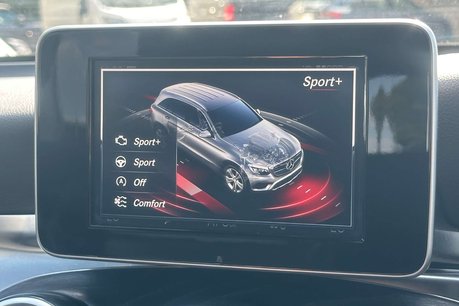 Mercedes-Benz GLC 2.1 GLC220d AMG Line SUV 5dr Diesel G-Tronic 4MATIC Euro 6 (s/s) (170 ps) 49