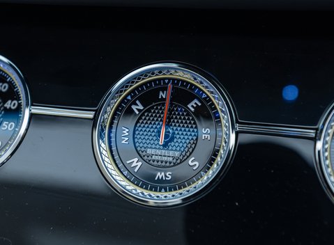 Bentley Continental GTC W12 First Edition 29