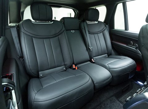 Land Rover Range Rover P400 Autobiography 12