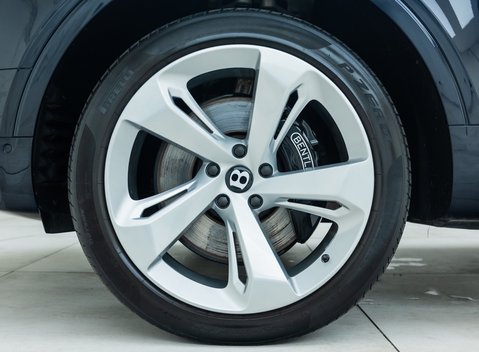 Bentley Bentayga W12 10