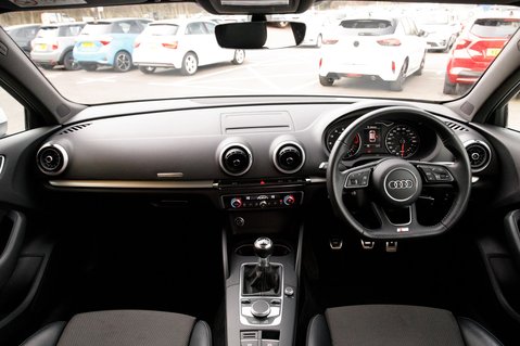 Audi A3 SPORTBACK TFSI S LINE 3
