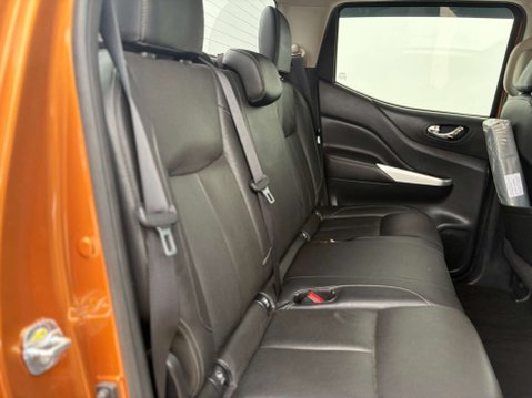 Nissan Navara 2.3 Navara Tekna dCi Auto 4WD 5dr 30