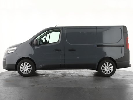 Nissan Primastar 30 L1H1 2.0 dCi 130ps Acenta 8