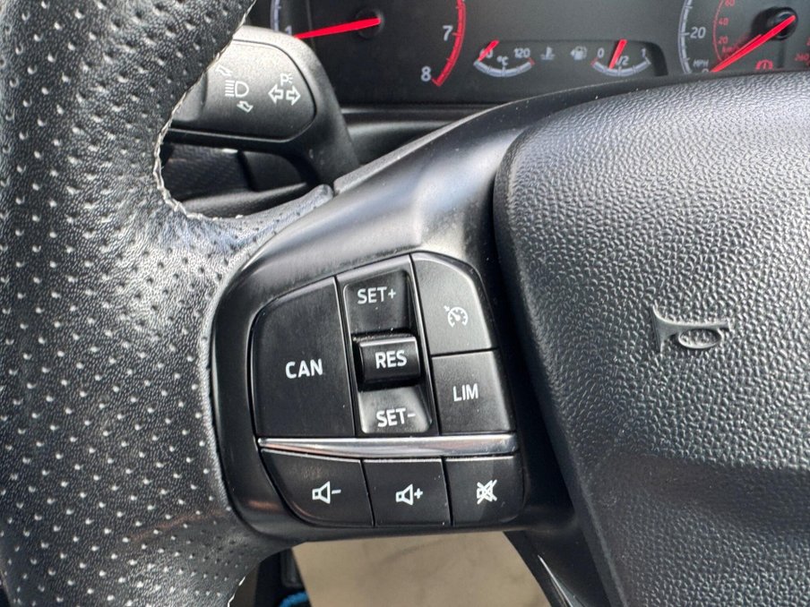 2020 Ford Fiesta — image 29