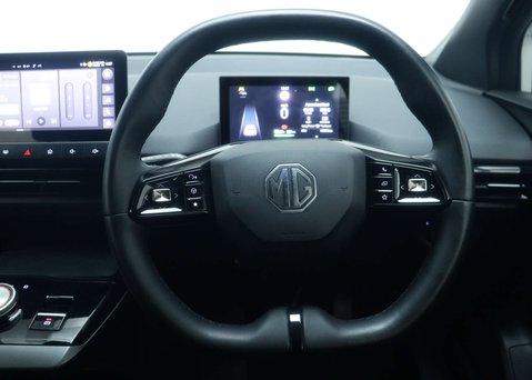 MG MG4 64kWh SE Long Range Hatchback 5dr Electric Auto (203 ps) 16