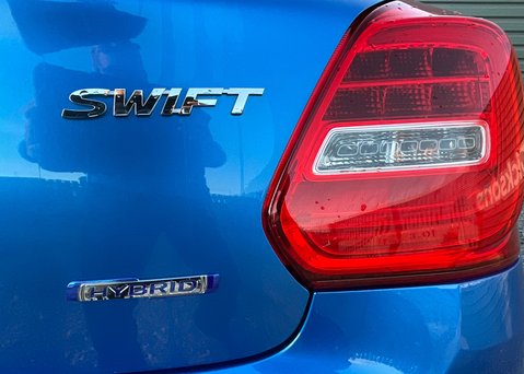 Suzuki Swift SZ-L DUALJET MHEV 15